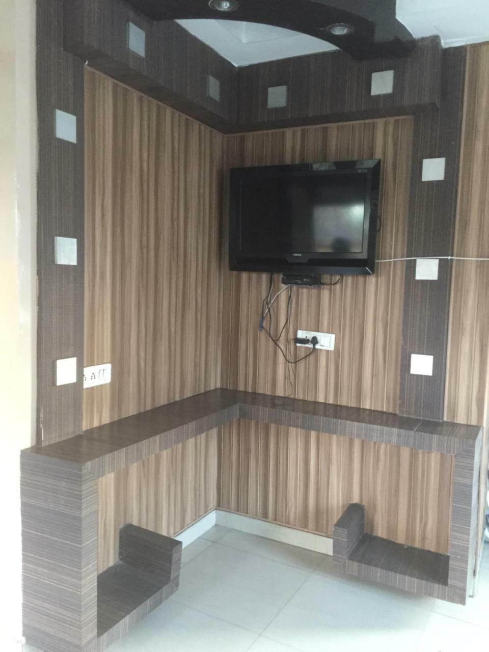 Hotel Kings Inn Haridwār Εξωτερικό φωτογραφία
